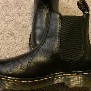 Dr. Martens Ambassador Leather Chelsea boots - New